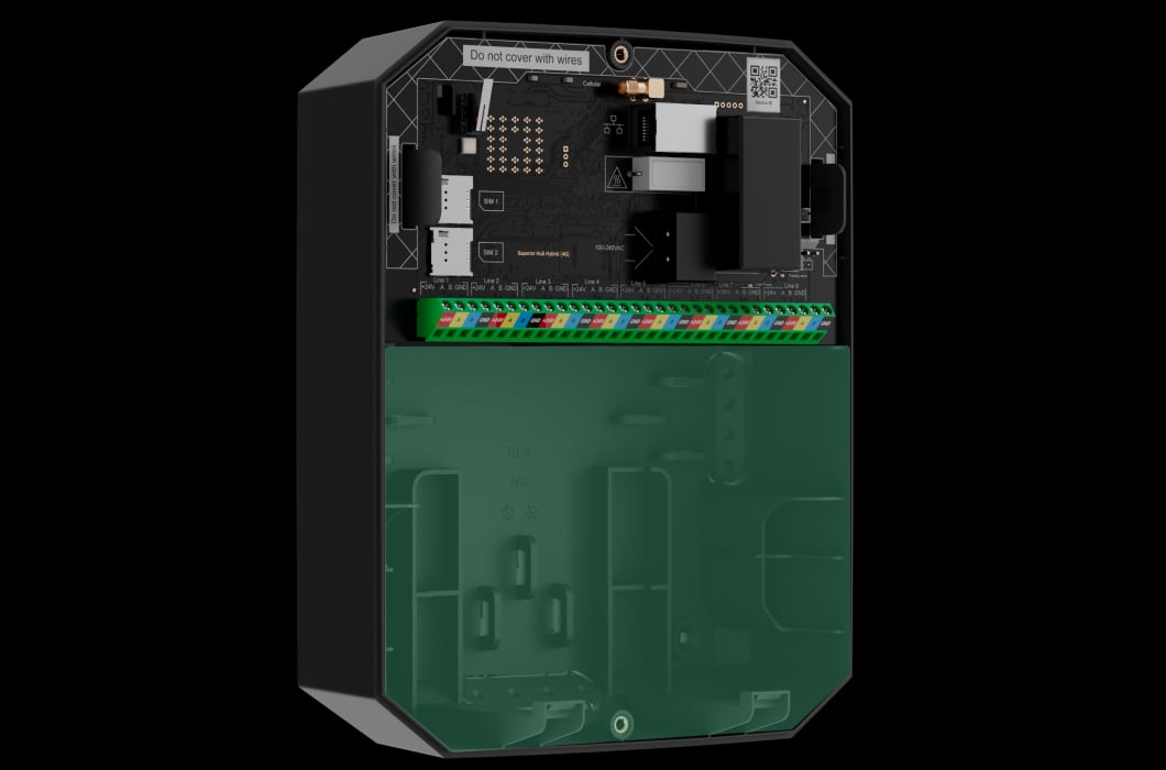 Space for a 12 V⎓ backup battery