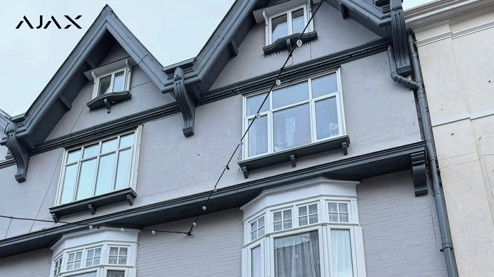 Respecter les normes EN 54 même avec des délais serrés