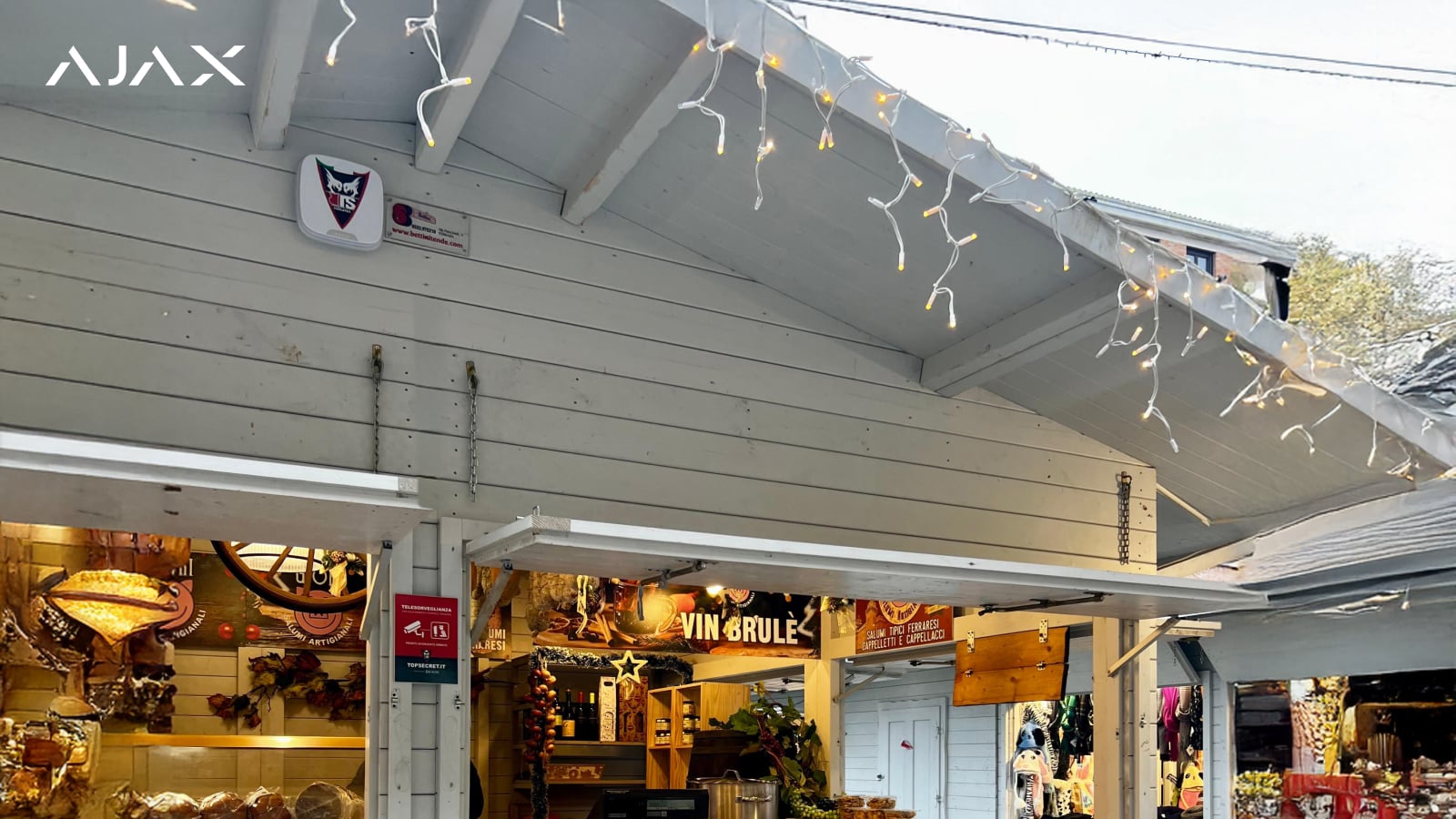 A sirene Ajax para exteriores combina dissuasão e promoção de serviços