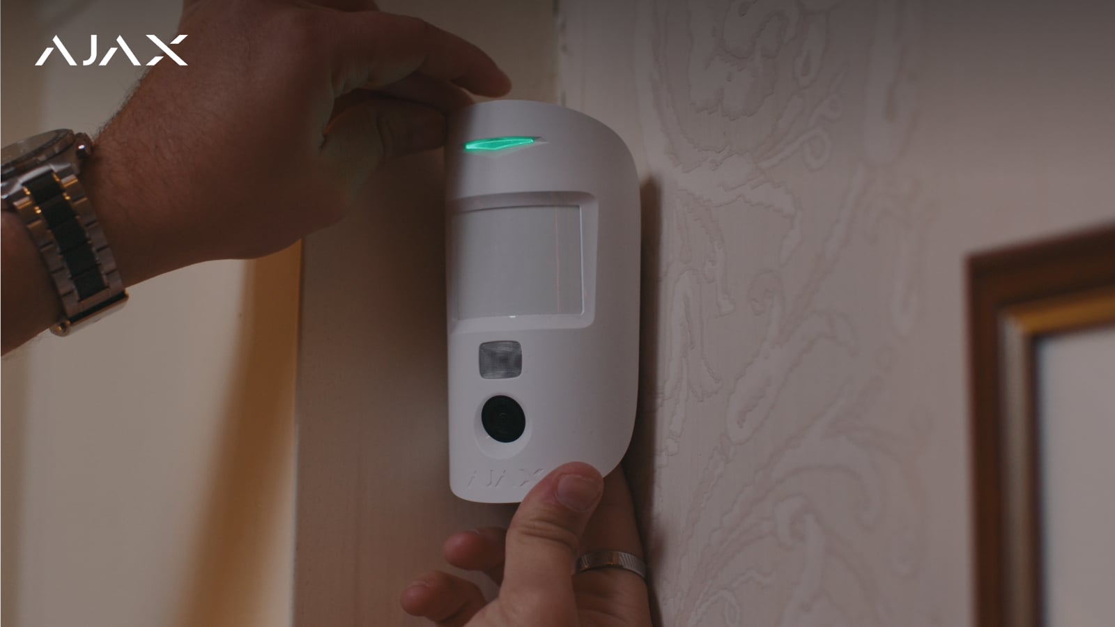 El Superior MotionCam (PhOD) Jeweller detecta el movimiento y envía la verificación fotográfica a las apps Ajax