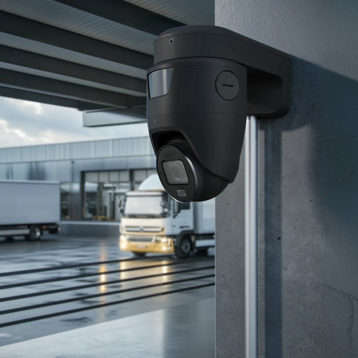 Suporte de braço longo para uma câmara varifocal