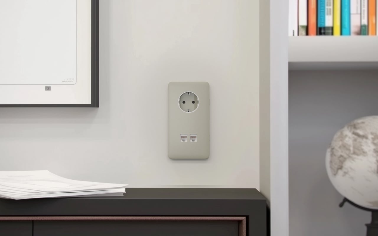 outlet-combined
