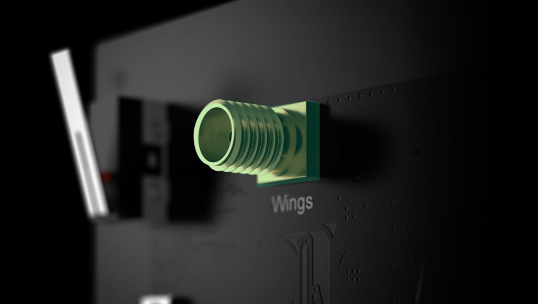 External antenna connector for the Wings communication channel