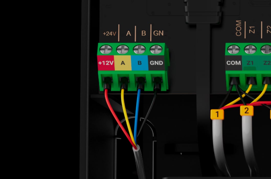Terminal for connecting Superior MultiTransmitter Fibra to the hub